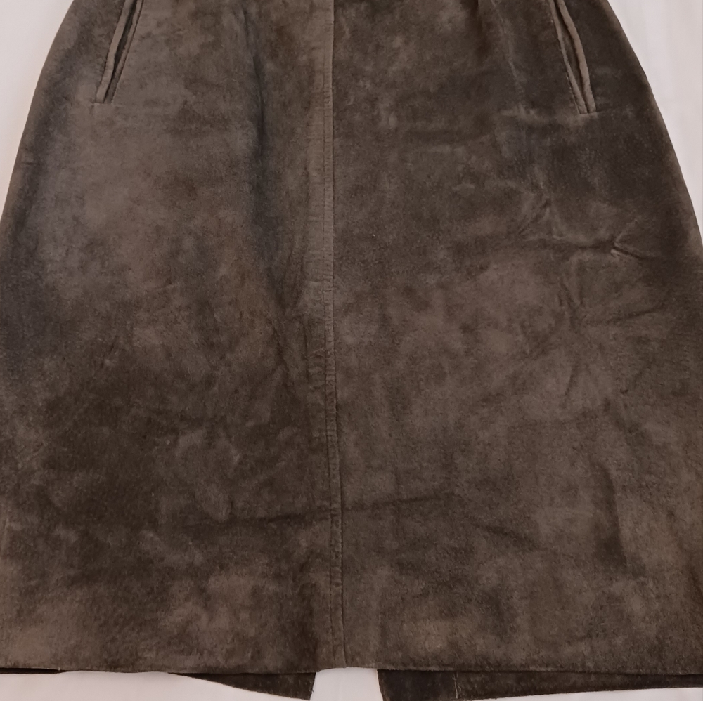 Woman's Olive Green Skirt JH Collectibles